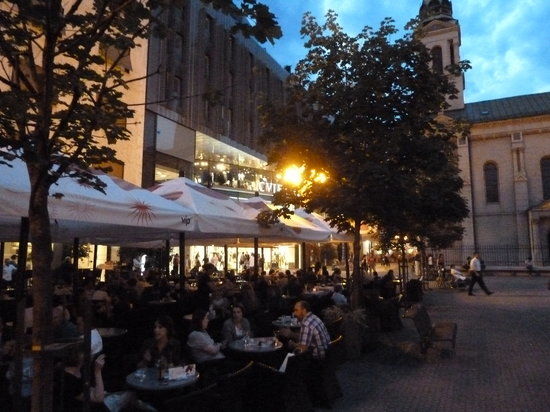 VIP Cafe Bistro Pizzeria